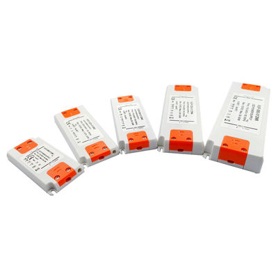 Σταθερός οδηγός τάσης παροχής ηλεκτρικού ρεύματος των υπερβολικά ελαφριών λεπτών οδηγήσεων 15w 24v