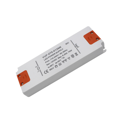 Παροχή ηλεκτρικού ρεύματος οδηγών 12V 75W των πλαστικών περίπτωσης σταθερών οδηγήσεων τάσης για το φως λουρίδων