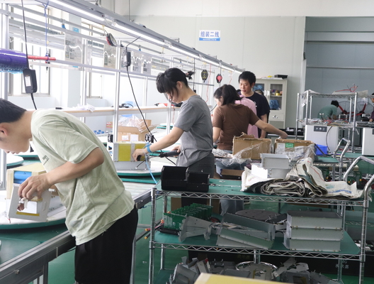 LiFePO4 φορητά συστήματα MPPT 2000W ηλιακής ενέργειας αποθήκευσης σταθμών παραγωγής ηλεκτρικού ρεύματος μπαταριών
