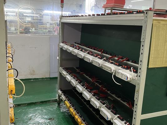 240v το εναλλασσόμενο ρεύμα στον οδηγό 25w 5 βολτ οδηγήσεων συνεχούς σταθερών τάσης λεπτών στεγανοποιεί την παροχή ηλεκτρικού ρεύματος 5a 5v