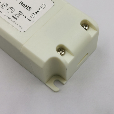 Ελαφριά Triac IP20 παροχή ηλεκτρικού ρεύματος Dimmable, οδηγός λουρίδων των οδηγήσεων 1500mA Dimmable