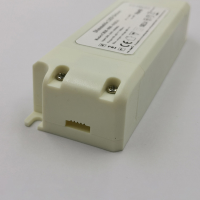 Ελαφριά Triac IP20 παροχή ηλεκτρικού ρεύματος Dimmable, οδηγός λουρίδων των οδηγήσεων 1500mA Dimmable